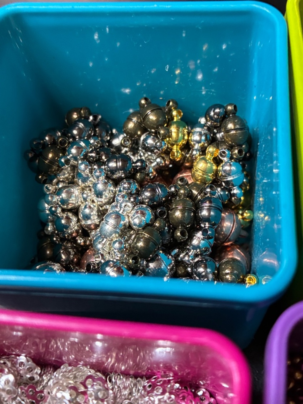 Mixed Lot of Jewelry seed Beads & Findings Set - Multicolor - Picture 6 of 9